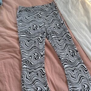 Hesperus soft flare in pants